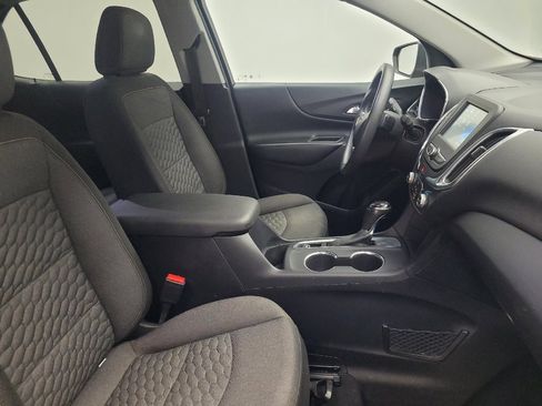 Used 2018 Chevrolet Equinox LT FWD image 21