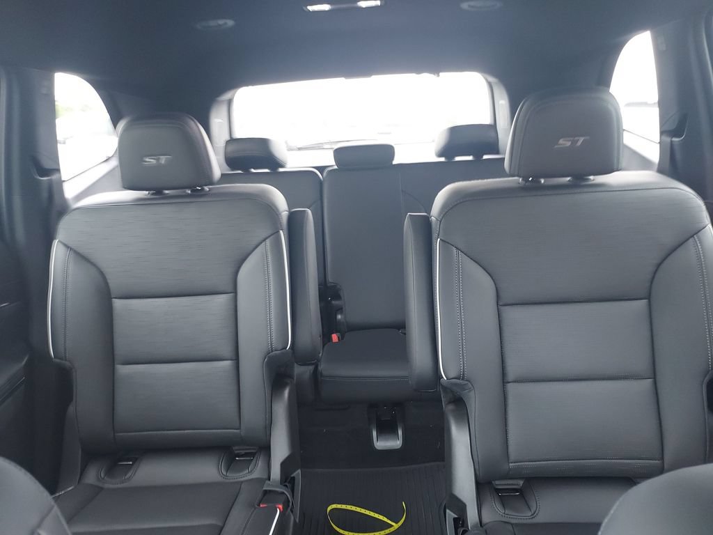 New 2026 Buick Enclave Sport Touring FWD image 13