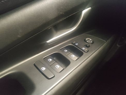 Used 2021 Hyundai Elantra SEL FWD image 27