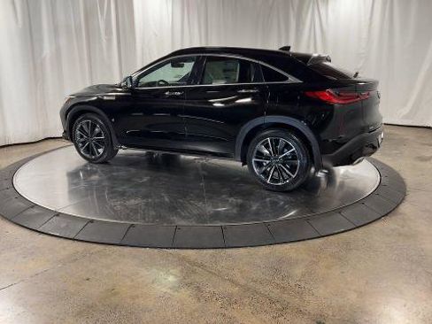 Certified 2025 INFINITI QX55 Essential image 6