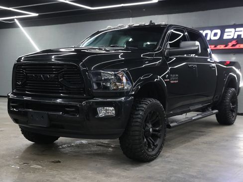 Used 2018 RAM 2500 Big Horn w/ Sport Appearance Group AWD/4WD image 10