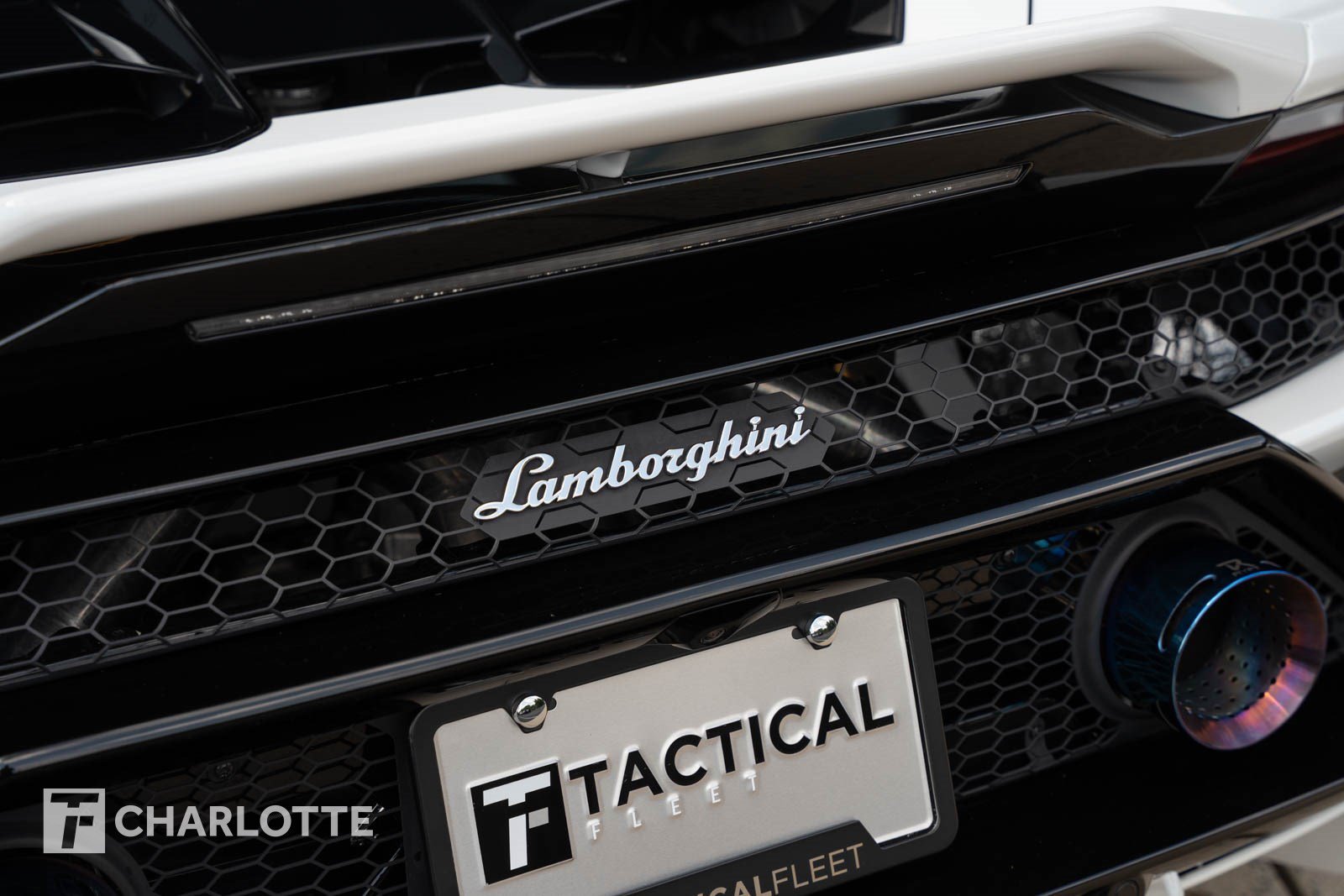 Used 2024 Lamborghini Huracan EVO AWD/4WD image 15