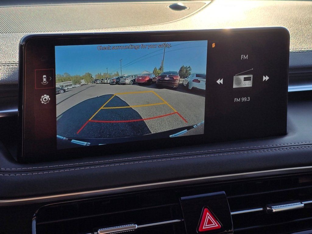 Used 2025 Genesis G70 2.5T RWD image 10