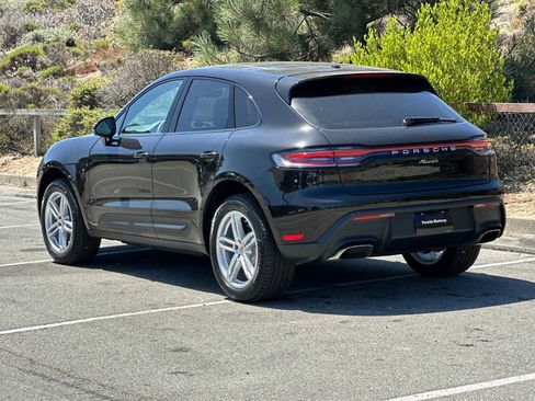 New 2025 Porsche Macan image 3