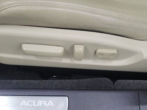 Used 2018 Acura TLX FWD image 23