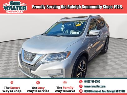 Used 2017 Nissan Rogue SL w/ SL Premium Package