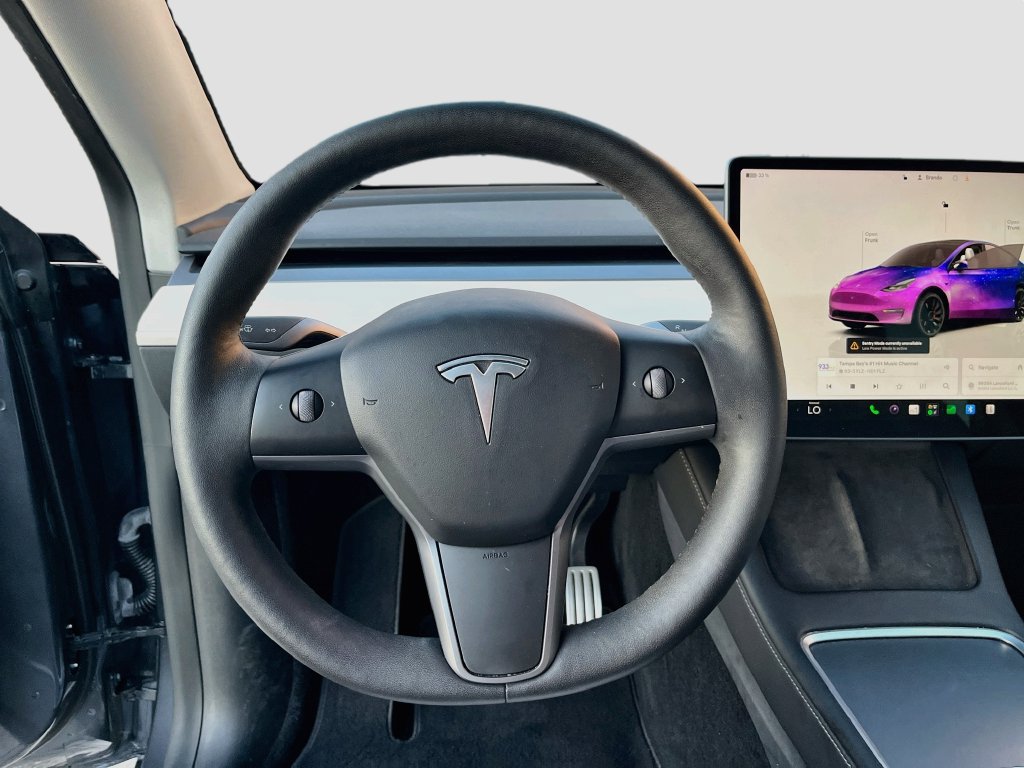 Used 2022 Tesla Model Y Performance AWD/4WD image 10