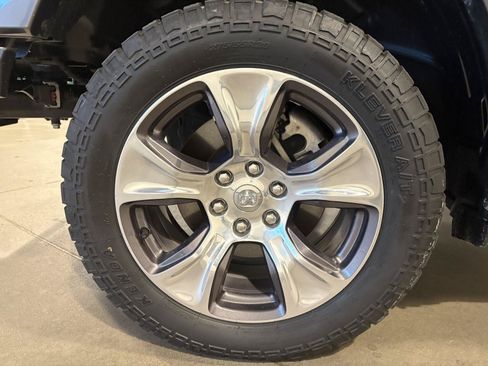 Used 2022 RAM 1500 Laramie AWD/4WD image 52