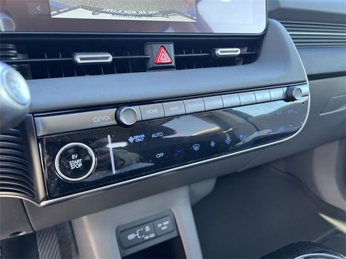 New 2026 Hyundai Ioniq 5 SE image 24