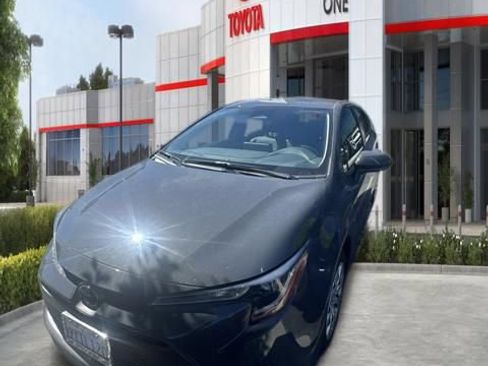 Used 2026 Toyota Corolla LE FWD image 1