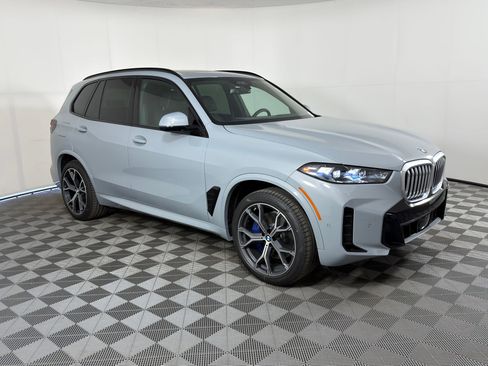 New 2026 BMW X5 xDrive40i w/ M Sport Package image 6