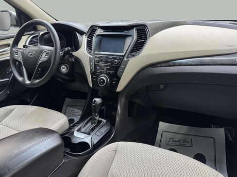Used 2017 Hyundai Santa Fe Sport AWD/4WD image 7