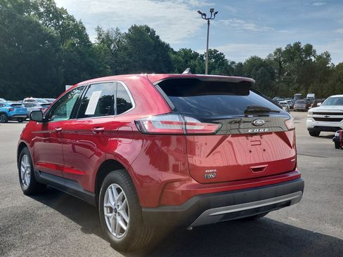 Used 2022 Ford Edge SEL w/ Convenience Package AWD/4WD image 3