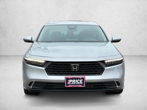 Used 2024 Honda Accord EX image 2
