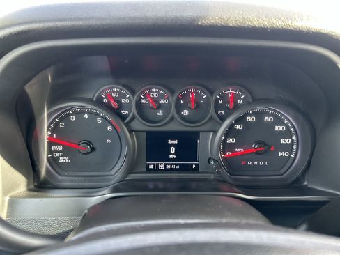 Used 2023 Chevrolet Silverado 1500 Custom image 25