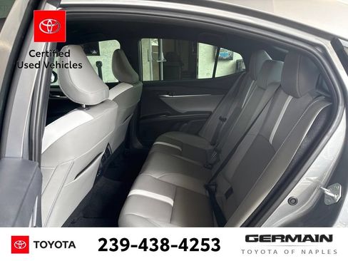 Used 2025 Toyota Camry SE FWD image 15