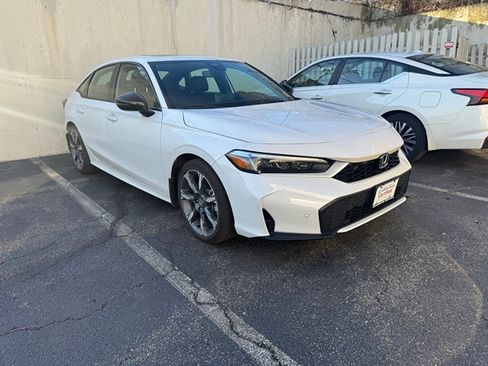 Certified 2026 Honda Civic Sport image 2