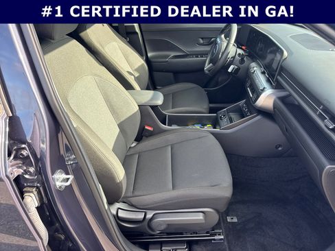 Certified 2025 Hyundai Kona SEL image 13
