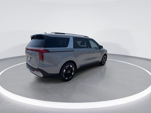 New 2026 Kia Carnival EX FWD image 8