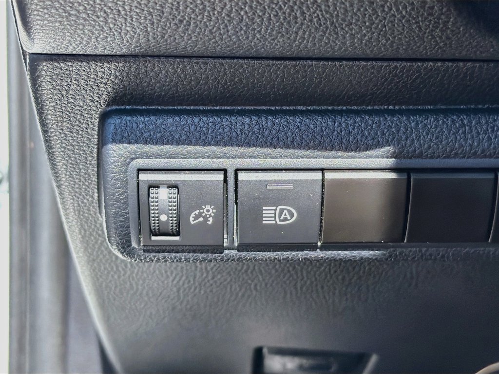 Used 2024 Toyota Corolla LE FWD image 23