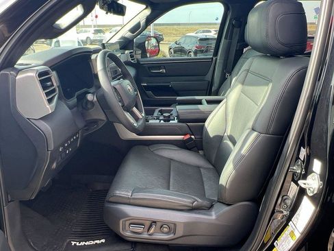 Used 2025 Toyota Tundra Limited image 16