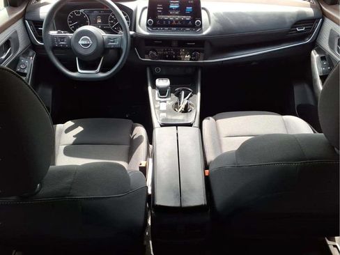 Used 2023 Nissan Rogue S FWD image 10