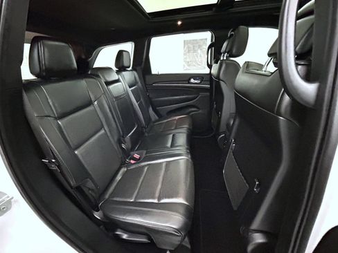 Used 2020 Jeep Grand Cherokee High Altitude AWD/4WD image 18