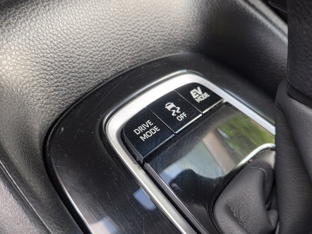 Used 2022 Toyota Corolla LE w/ Carpet Mat Package (TMS) FWD image 26