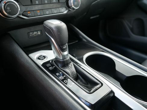 Certified 2024 Nissan Altima 2.5 SV FWD image 24