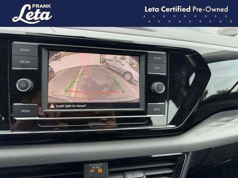 Used 2022 Volkswagen Taos S AWD/4WD image 25