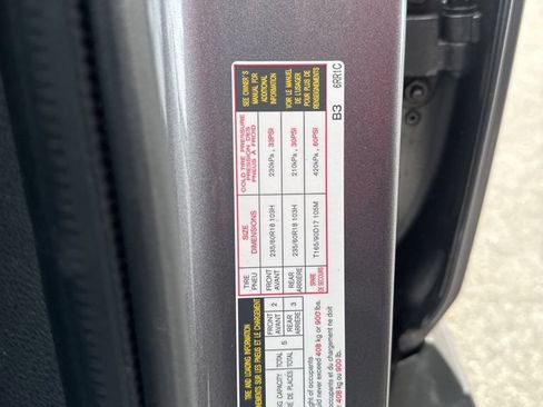 Used 2023 Nissan Rogue SV AWD/4WD image 29