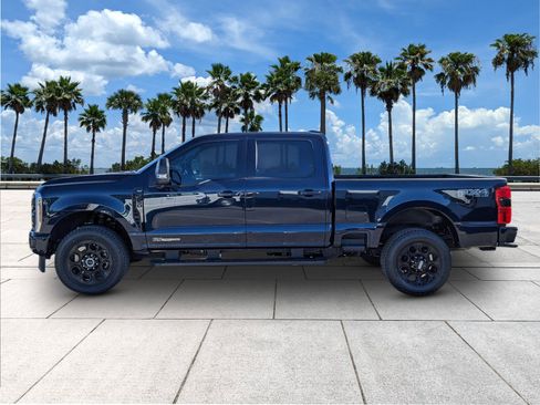 New 2025 Ford F250 XLT w/ Black Appearance Package image 5