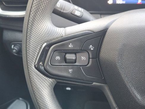 Used 2025 Chevrolet TrailBlazer LT image 24