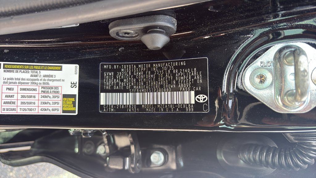 Used 2026 Toyota Corolla LE FWD image 25