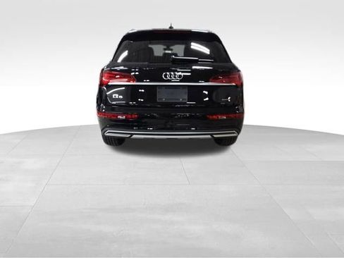 Used 2024 Audi Q5 2.0T Premium image 9