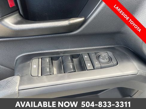 Certified 2026 Toyota Tacoma SR5 AWD/4WD image 24
