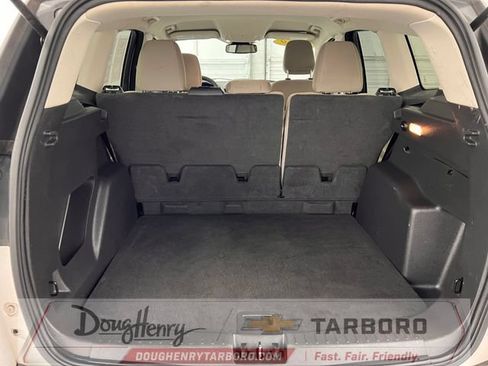 Used 2019 Ford Escape SE FWD image 29