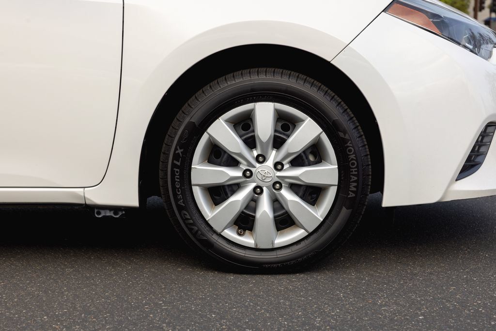 Used 2016 Toyota Corolla LE w/ Protection Package FWD image 2