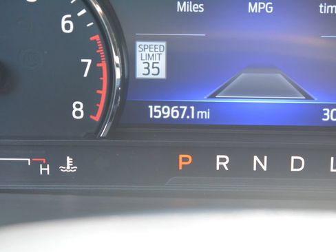 Used 2023 Ford Explorer Limited w/ Equipment Group 301A AWD/4WD image 13