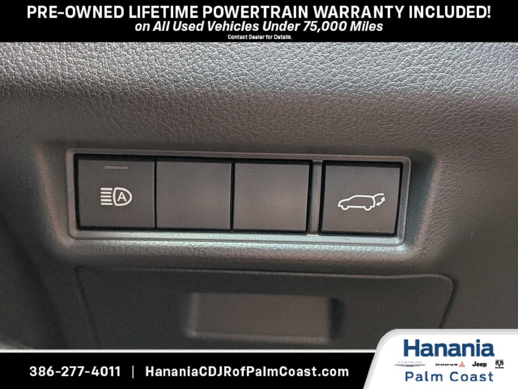 Used 2025 Toyota Grand Highlander FWD image 26