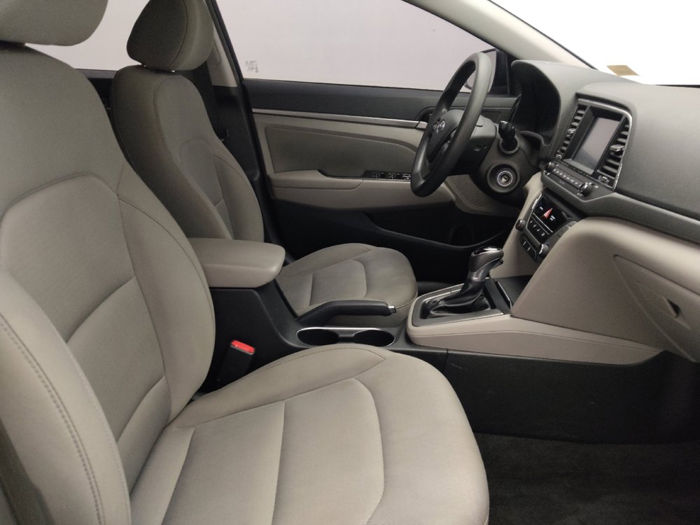 Used 2017 Hyundai Elantra SE FWD image 21