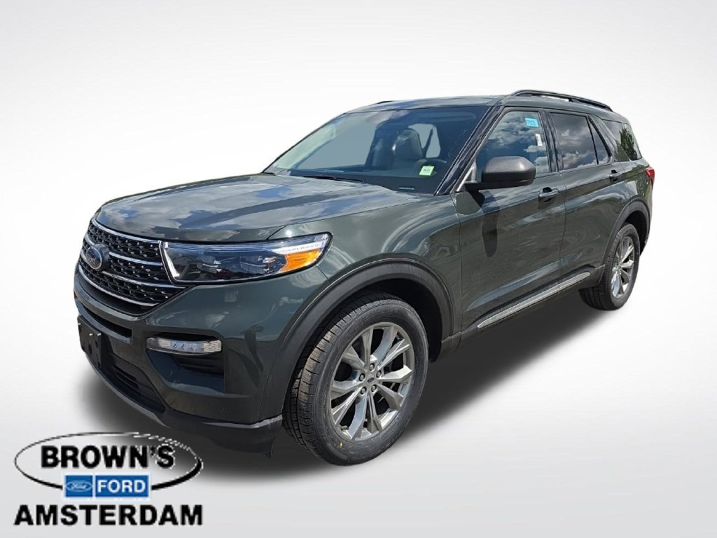 Used 2023 Ford Explorer XLT w/ Equipment Group 202A AWD/4WD image 7