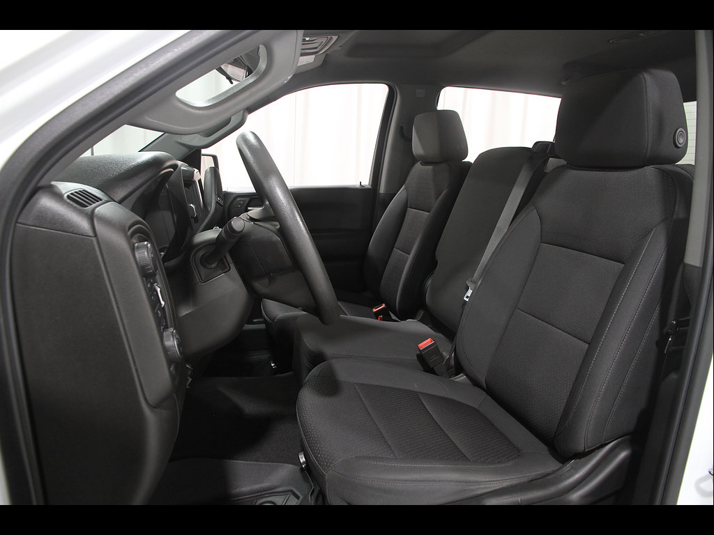 Used 2021 Chevrolet Silverado 1500 Custom Trail Boss w/ LPO, Dark Essentials Package AWD/4WD image 5