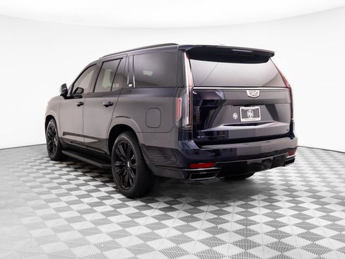 Used 2021 Cadillac Escalade Sport w/ Driver Assist Tech Package image 3