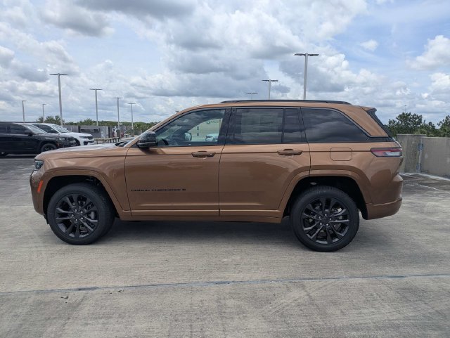 New 2026 Jeep Grand Cherokee Limited AWD/4WD image 7
