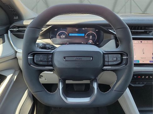 New 2026 Jeep Cherokee Limited image 12