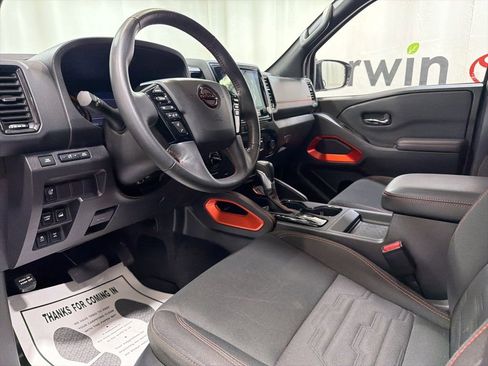 Used 2023 Nissan Frontier PRO-4X w/ Technology Package image 22