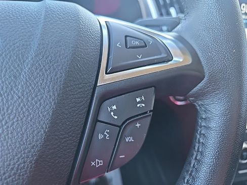 Used 2022 Ford Edge Titanium w/ Equipment Group 301A image 43