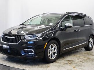 Used 2023 Chrysler Pacifica Limited 360° Tour