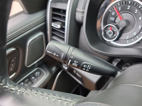Used 2023 RAM 1500 Laramie AWD/4WD image 25